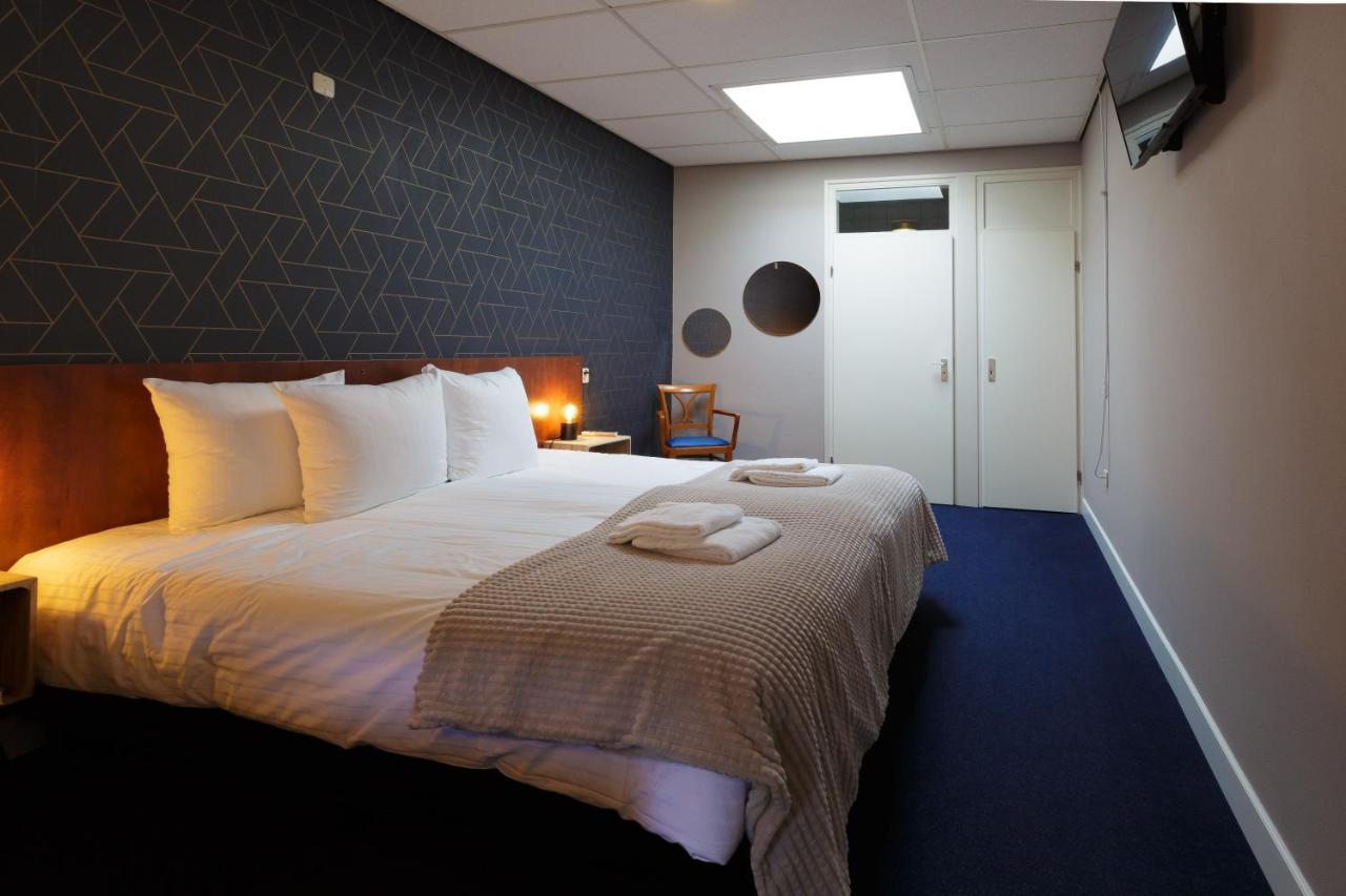 Hotel Duhoux Wirdum Eksteriør bilde