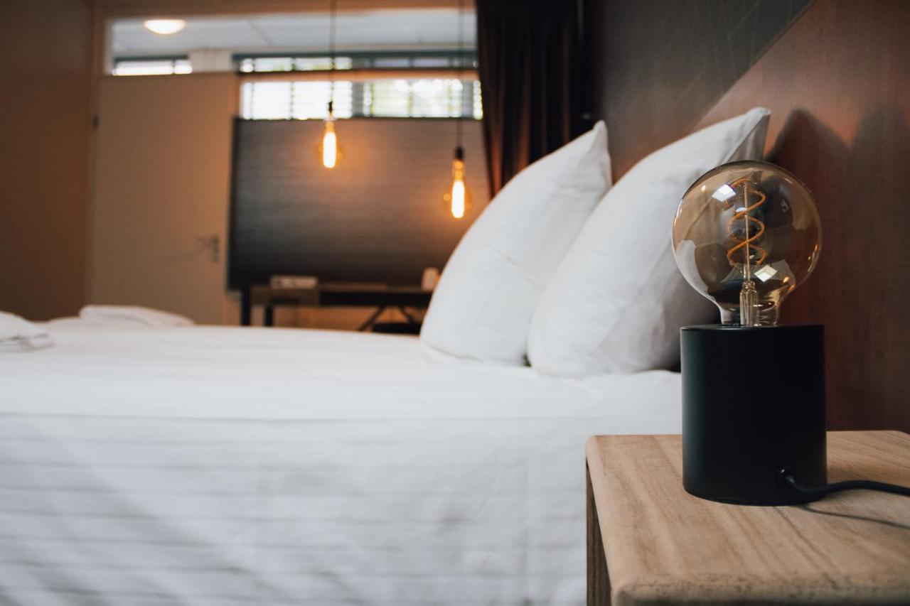 Hotel Duhoux Wirdum Eksteriør bilde
