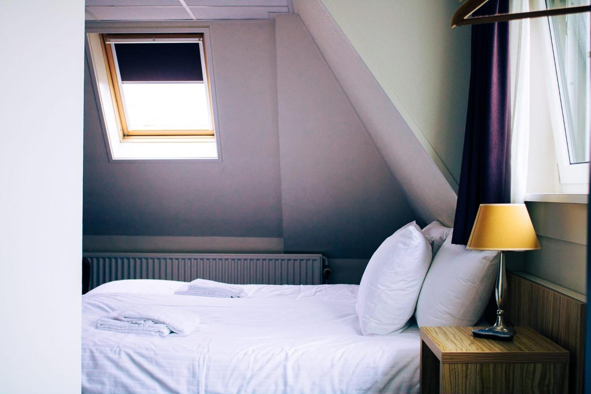 Hotel Duhoux Wirdum Eksteriør bilde